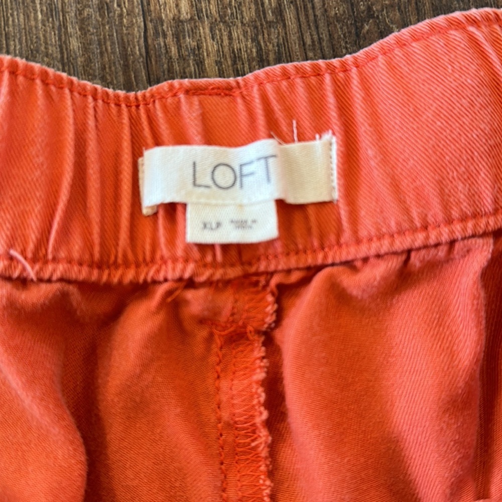 Loft Capris - Picture 4 of 7
